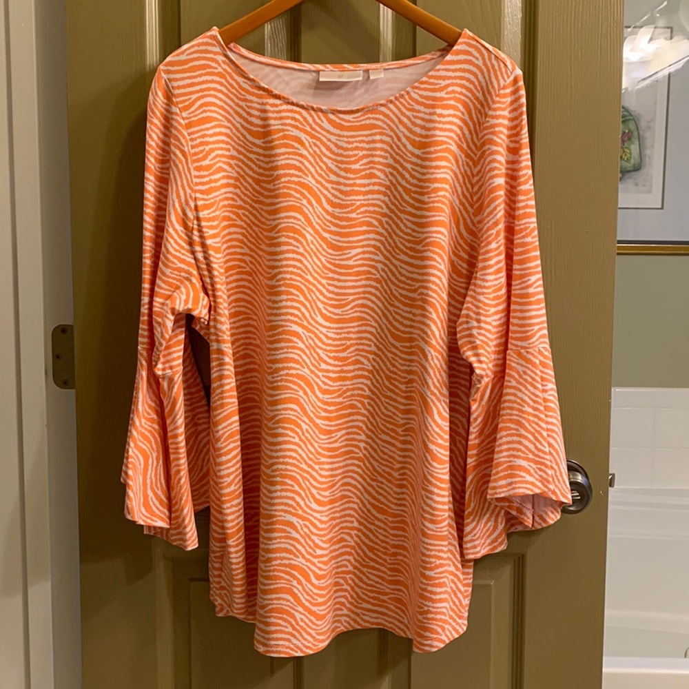 Belle by Kim Gravel Triplelux Knit Wave Print Bell- Sleeve Top